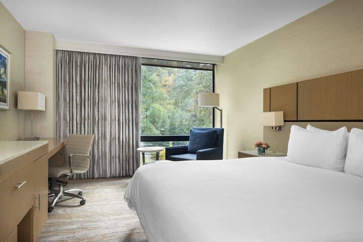 Room 14 of 61
