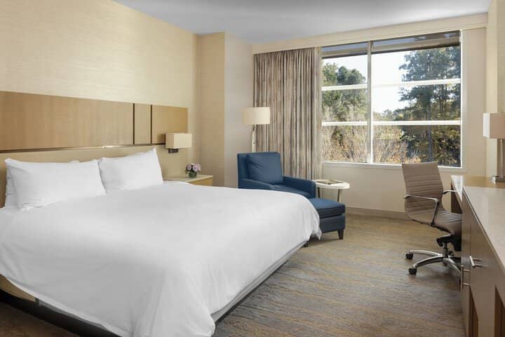 Room 10 of 61